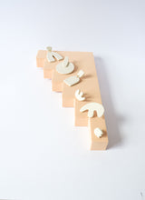 Cargar imagen en el visor de la galería, LOS "HEDY" EN BEIS (Colección Permanente)