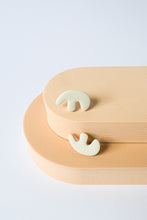 Cargar imagen en el visor de la galería, LOS "MALALA LITTLE" EN BEIS (Colección Permanente)