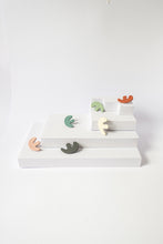 Cargar imagen en el visor de la galería, LOS "MALALA BIG" EN GRIS (Colección Permanente)