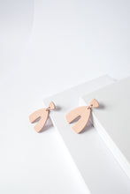 Cargar imagen en el visor de la galería, LOS "COCO" EN ROSA (Colección Permanente)