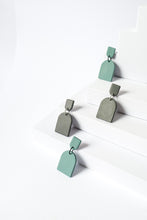 Cargar imagen en el visor de la galería, LOS "HEDY" EN GRIS (Colección Permanente)