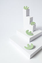 Cargar imagen en el visor de la galería, LOS "MALALA BIG" VERDE CLARO (Colección Permanente)