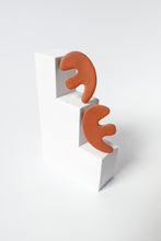 Cargar imagen en el visor de la galería, LOS "MALALA BIG" EN TERRACOTA (Colección Permanente)